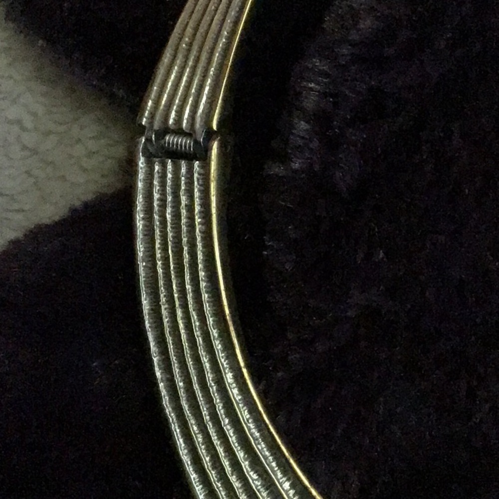 Hinged Neck Cuff - image 3